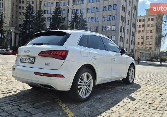 Белый Ауди Ку 5, объемом двигателя 1.98 л и пробегом 57 тыс. км за 30000 $, фото 32 на Automoto.ua