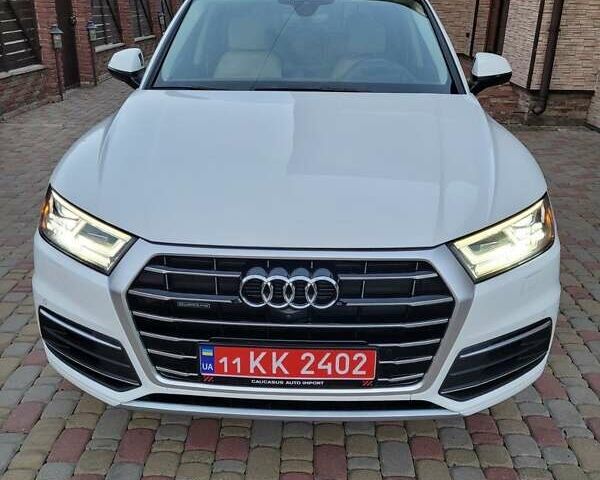 Білий Ауді Ку 5, об'ємом двигуна 1.98 л та пробігом 132 тис. км за 27500 $, фото 1 на Automoto.ua