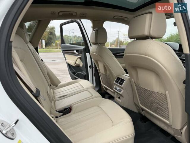 Білий Ауді Ку 5, об'ємом двигуна 1.98 л та пробігом 60 тис. км за 31500 $, фото 67 на Automoto.ua