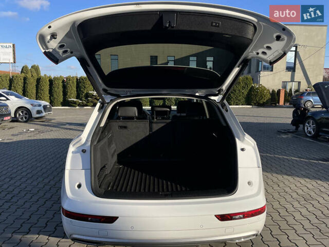 Белый Ауди Ку 5, объемом двигателя 1.98 л и пробегом 193 тыс. км за 25000 $, фото 29 на Automoto.ua