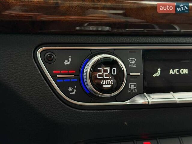 Белый Ауди Ку 5, объемом двигателя 1.98 л и пробегом 158 тыс. км за 25500 $, фото 62 на Automoto.ua