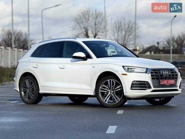 Білий Ауді Ку 5, об'ємом двигуна 1.98 л та пробігом 179 тис. км за 21900 $, фото 1 на Automoto.ua