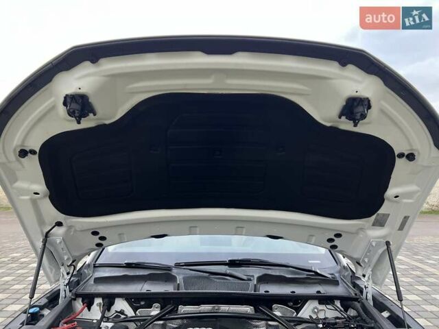 Белый Ауди Ку 5, объемом двигателя 2 л и пробегом 135 тыс. км за 26950 $, фото 185 на Automoto.ua