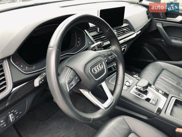 Білий Ауді Ку 5, об'ємом двигуна 2 л та пробігом 155 тис. км за 17890 $, фото 29 на Automoto.ua