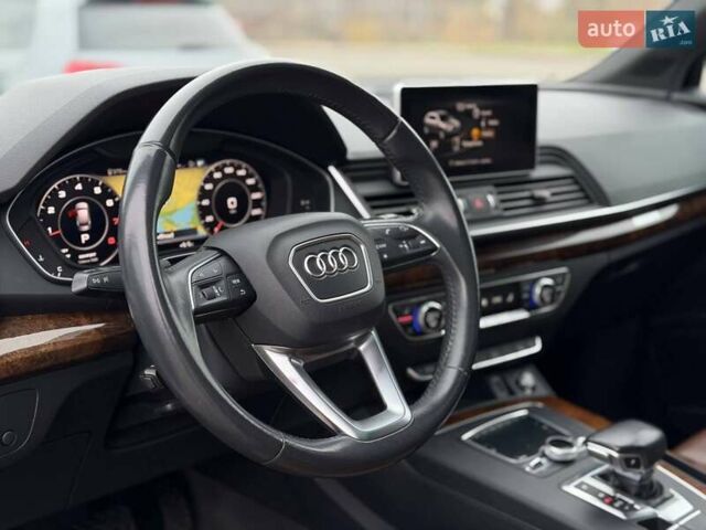 Белый Ауди Ку 5, объемом двигателя 1.98 л и пробегом 158 тыс. км за 25500 $, фото 43 на Automoto.ua