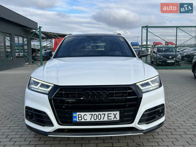 Белый Ауди Ку 5, объемом двигателя 1.97 л и пробегом 287 тыс. км за 27816 $, фото 8 на Automoto.ua