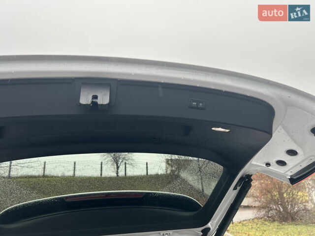 Белый Ауди Ку 5, объемом двигателя 1.98 л и пробегом 145 тыс. км за 23888 $, фото 20 на Automoto.ua