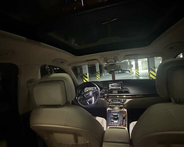 Белый Ауди Ку 5, объемом двигателя 2 л и пробегом 168 тыс. км за 26990 $, фото 12 на Automoto.ua