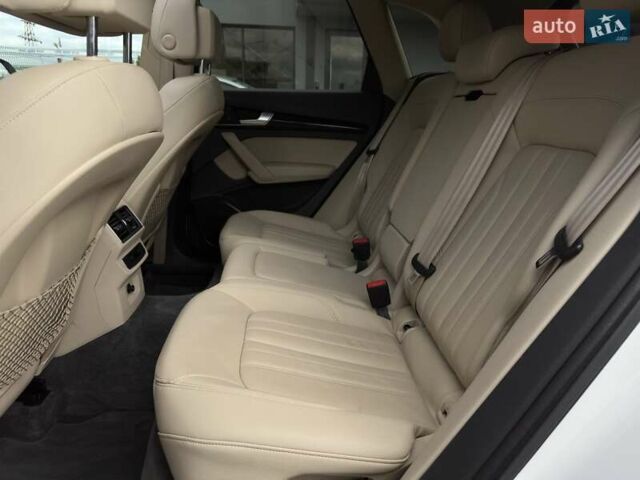 Белый Ауди Ку 5, объемом двигателя 1.98 л и пробегом 162 тыс. км за 24900 $, фото 17 на Automoto.ua