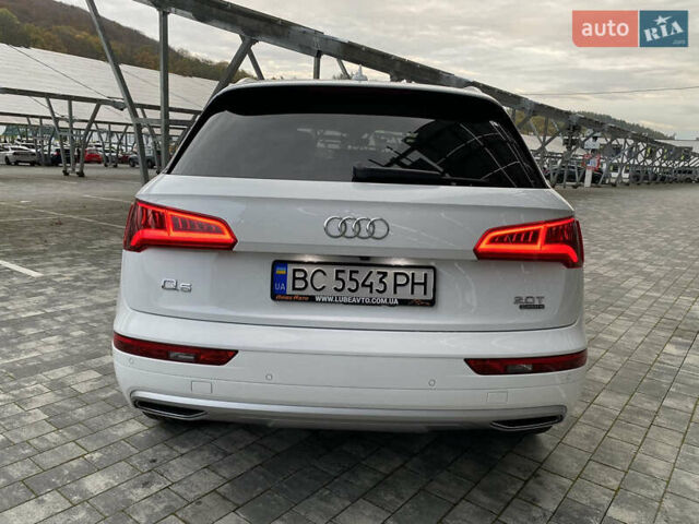 Белый Ауди Ку 5, объемом двигателя 1.98 л и пробегом 143 тыс. км за 23500 $, фото 1 на Automoto.ua