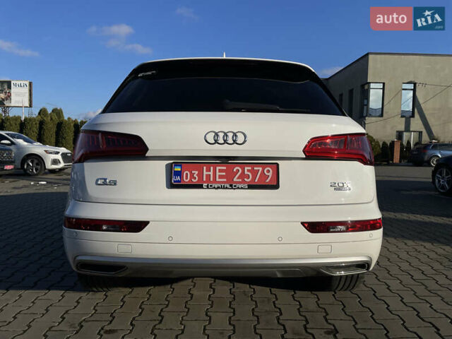 Белый Ауди Ку 5, объемом двигателя 1.98 л и пробегом 193 тыс. км за 25000 $, фото 4 на Automoto.ua