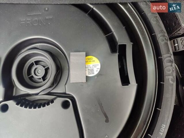 Белый Ауди Ку 5, объемом двигателя 1.98 л и пробегом 96 тыс. км за 30500 $, фото 30 на Automoto.ua