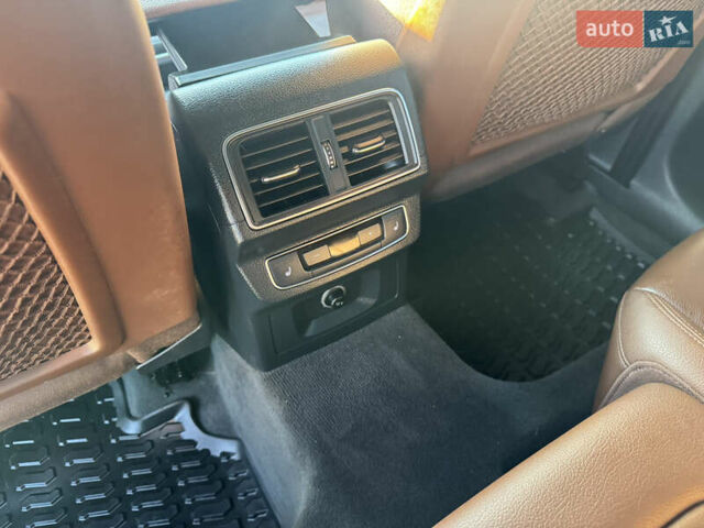 Белый Ауди Ку 5, объемом двигателя 2 л и пробегом 249 тыс. км за 21500 $, фото 46 на Automoto.ua