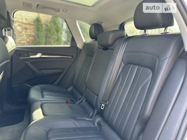 Белый Ауди Ку 5, объемом двигателя 2 л и пробегом 41 тыс. км за 24900 $, фото 61 на Automoto.ua