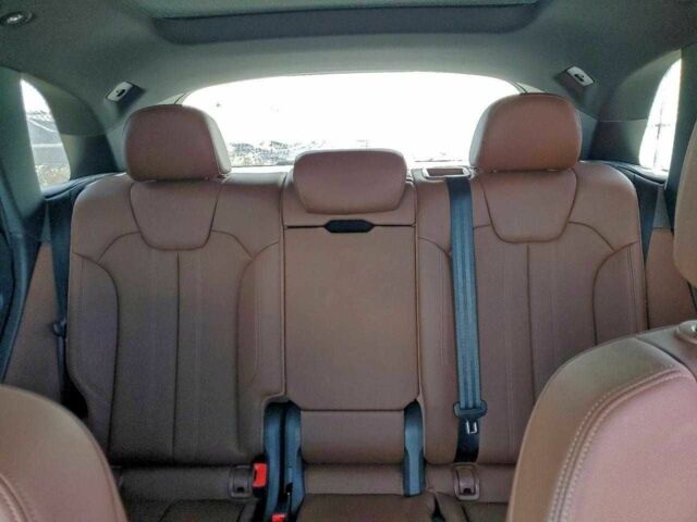 Білий Ауді Ку 5, об'ємом двигуна 2 л та пробігом 37 тис. км за 7300 $, фото 9 на Automoto.ua