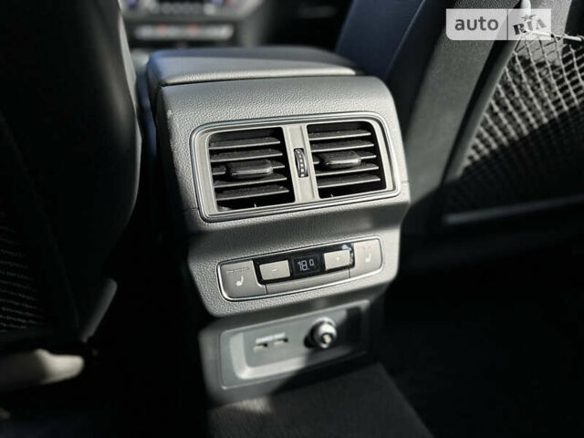 Белый Ауди Ку 5, объемом двигателя 2 л и пробегом 41 тыс. км за 24900 $, фото 62 на Automoto.ua