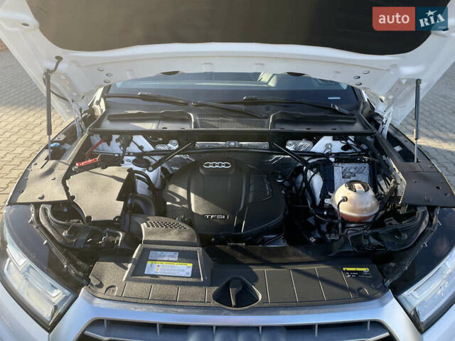 Белый Ауди Ку 5, объемом двигателя 1.98 л и пробегом 193 тыс. км за 25000 $, фото 31 на Automoto.ua