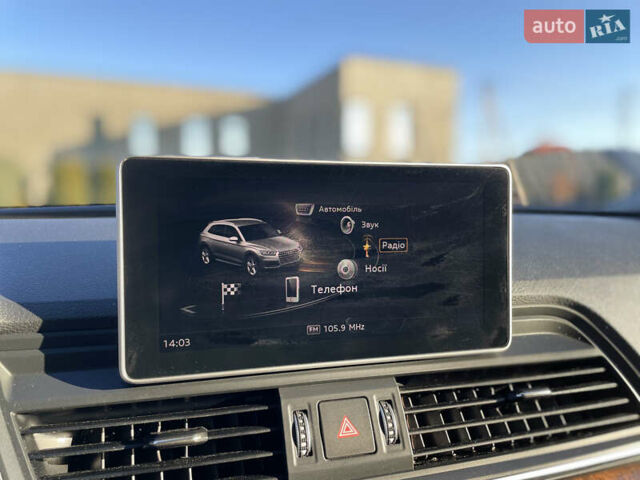 Белый Ауди Ку 5, объемом двигателя 1.98 л и пробегом 193 тыс. км за 25000 $, фото 21 на Automoto.ua