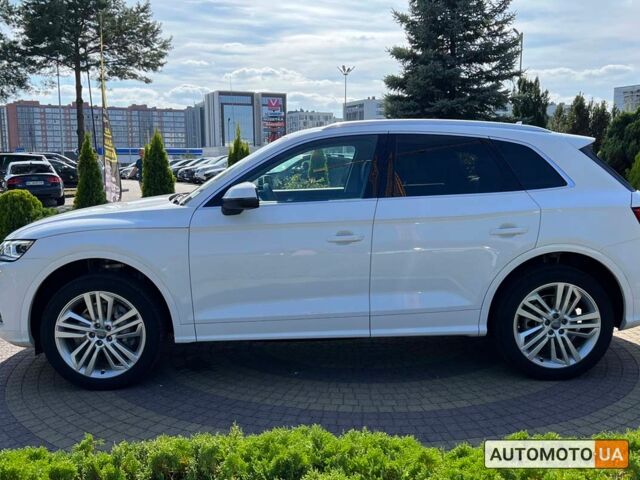 Белый Ауди Ку 5, объемом двигателя 2 л и пробегом 27 тыс. км за 35800 $, фото 3 на Automoto.ua