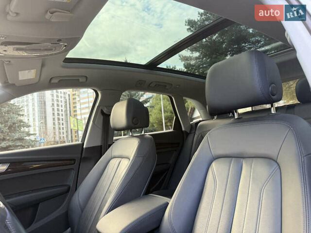 Белый Ауди Ку 5, объемом двигателя 1.98 л и пробегом 102 тыс. км за 25900 $, фото 23 на Automoto.ua