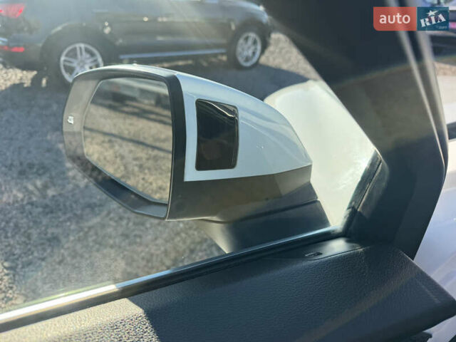 Белый Ауди Ку 5, объемом двигателя 2 л и пробегом 249 тыс. км за 21500 $, фото 41 на Automoto.ua