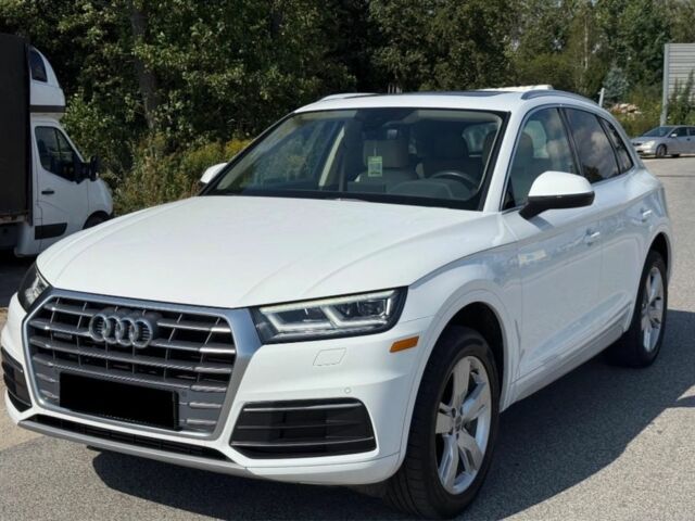 Білий Ауді Ку 5, об'ємом двигуна 2 л та пробігом 99 тис. км за 17000 $, фото 13 на Automoto.ua