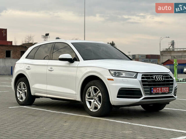 Белый Ауди Ку 5, объемом двигателя 2 л и пробегом 162 тыс. км за 20900 $, фото 6 на Automoto.ua