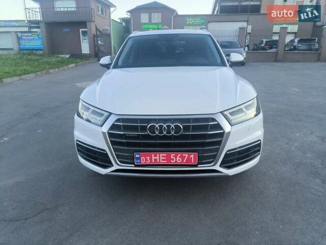 Белый Ауди Ку 5, объемом двигателя 1.98 л и пробегом 211 тыс. км за 18700 $, фото 1 на Automoto.ua