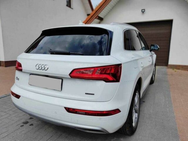 Белый Ауди Ку 5, объемом двигателя 2 л и пробегом 90 тыс. км за 16800 $, фото 7 на Automoto.ua