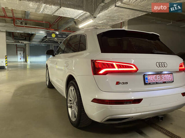 Белый Ауди Ку 5, объемом двигателя 1.98 л и пробегом 130 тыс. км за 26800 $, фото 7 на Automoto.ua