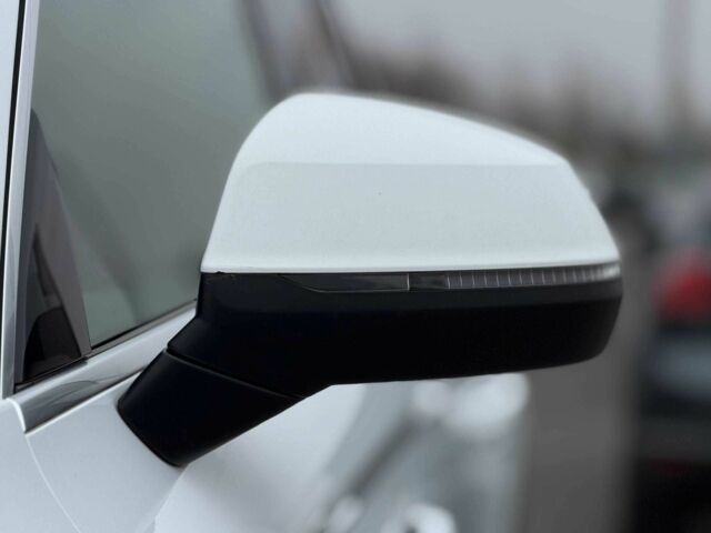 Белый Ауди Ку 5, объемом двигателя 2 л и пробегом 158 тыс. км за 25500 $, фото 4 на Automoto.ua