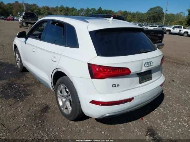 Білий Ауді Ку 5, об'ємом двигуна 2 л та пробігом 90 тис. км за 6900 $, фото 5 на Automoto.ua