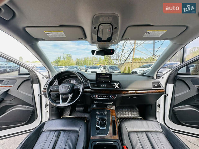 Белый Ауди Ку 5, объемом двигателя 1.98 л и пробегом 93 тыс. км за 26500 $, фото 21 на Automoto.ua