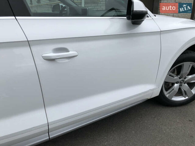 Белый Ауди Ку 5, объемом двигателя 2 л и пробегом 155 тыс. км за 17980 $, фото 23 на Automoto.ua