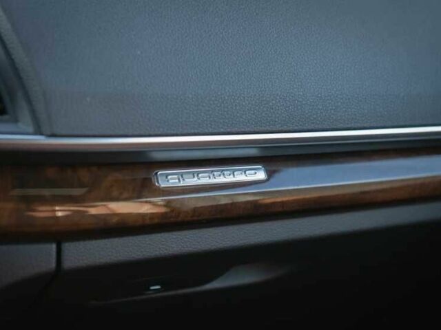 Белый Ауди Ку 5, объемом двигателя 2 л и пробегом 55 тыс. км за 15800 $, фото 15 на Automoto.ua