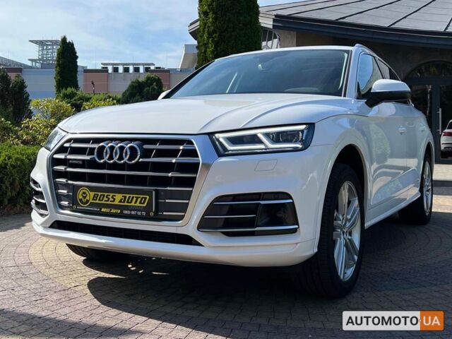 Белый Ауди Ку 5, объемом двигателя 2 л и пробегом 27 тыс. км за 35800 $, фото 2 на Automoto.ua