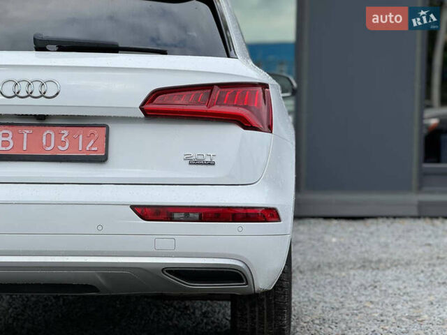 Белый Ауди Ку 5, объемом двигателя 2 л и пробегом 100 тыс. км за 27900 $, фото 15 на Automoto.ua