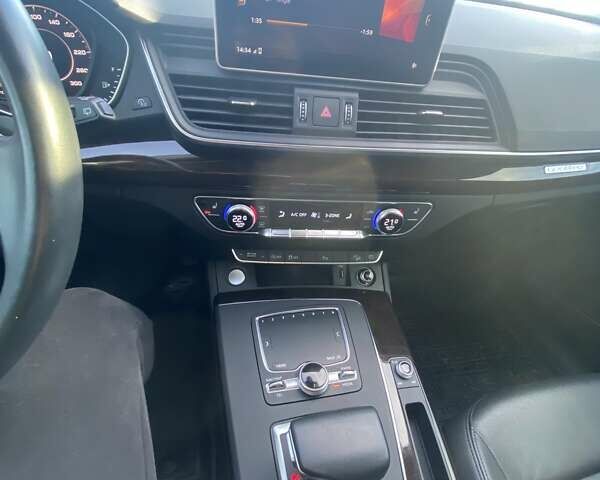 Белый Ауди Ку 5, объемом двигателя 1.98 л и пробегом 145 тыс. км за 29300 $, фото 12 на Automoto.ua