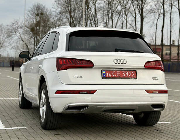 Белый Ауди Ку 5, объемом двигателя 2 л и пробегом 162 тыс. км за 22500 $, фото 10 на Automoto.ua