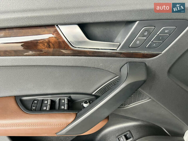 Белый Ауди Ку 5, объемом двигателя 1.98 л и пробегом 139 тыс. км за 27499 $, фото 14 на Automoto.ua