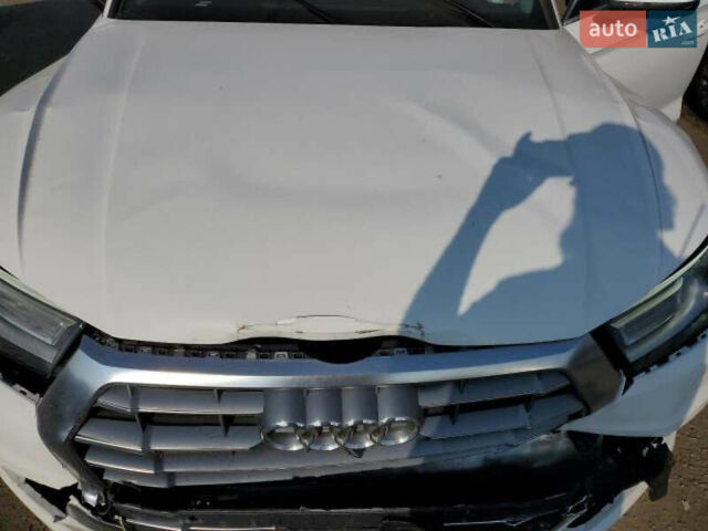 Білий Ауді Ку 5, об'ємом двигуна 1.98 л та пробігом 148 тис. км за 16700 $, фото 11 на Automoto.ua
