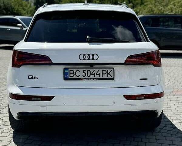 Белый Ауди Ку 5, объемом двигателя 1.98 л и пробегом 86 тыс. км за 28100 $, фото 7 на Automoto.ua