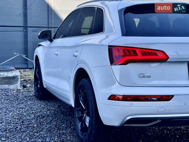 Білий Ауді Ку 5, об'ємом двигуна 1.98 л та пробігом 148 тис. км за 16400 $, фото 19 на Automoto.ua