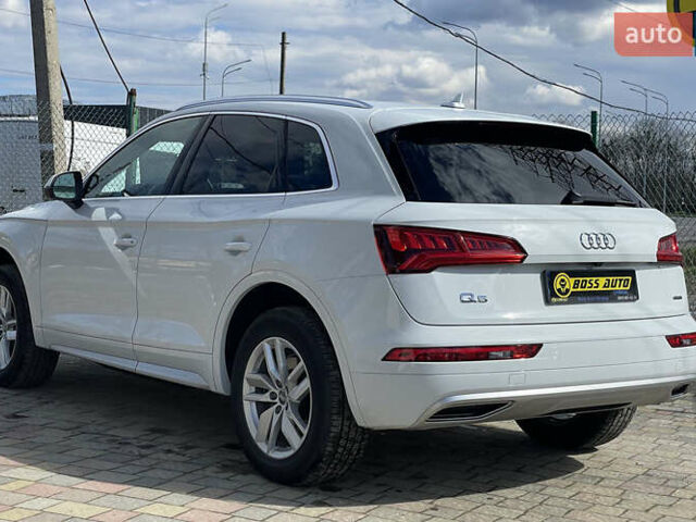 Белый Ауди Ку 5, объемом двигателя 1.98 л и пробегом 23 тыс. км за 28500 $, фото 3 на Automoto.ua