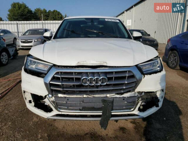 Білий Ауді Ку 5, об'ємом двигуна 1.98 л та пробігом 148 тис. км за 16700 $, фото 4 на Automoto.ua