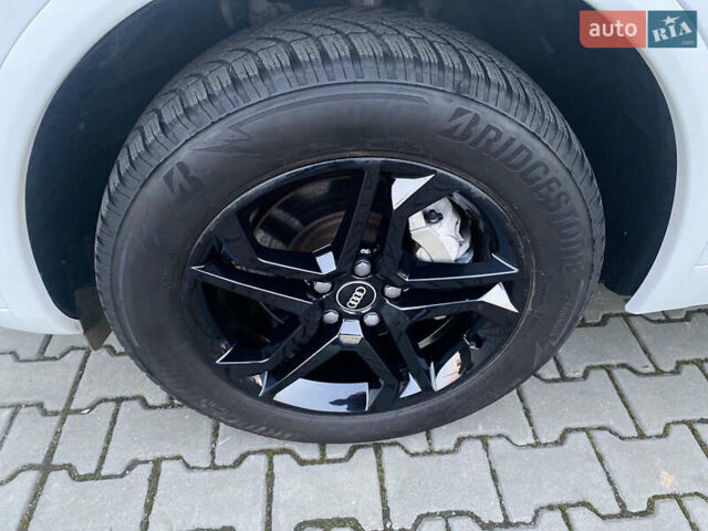 Білий Ауді Ку 5, об'ємом двигуна 2 л та пробігом 148 тис. км за 21500 $, фото 9 на Automoto.ua