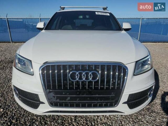 Белый Ауди Ку 5, объемом двигателя 2 л и пробегом 177 тыс. км за 3300 $, фото 4 на Automoto.ua