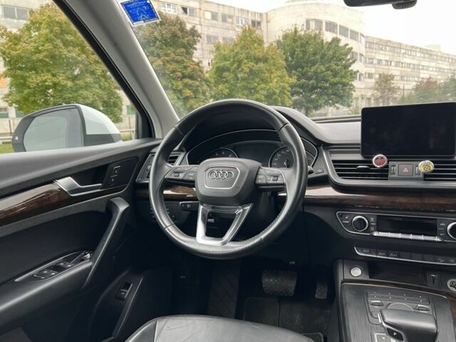 Белый Ауди Ку 5, объемом двигателя 2 л и пробегом 158 тыс. км за 24000 $, фото 12 на Automoto.ua