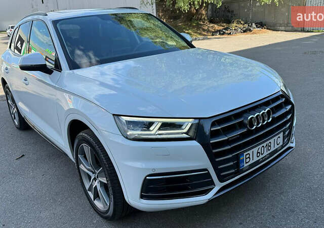 Белый Ауди Ку 5, объемом двигателя 1.98 л и пробегом 15 тыс. км за 34500 $, фото 12 на Automoto.ua