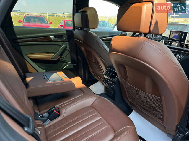 Белый Ауди Ку 5, объемом двигателя 2 л и пробегом 102 тыс. км за 26790 $, фото 27 на Automoto.ua